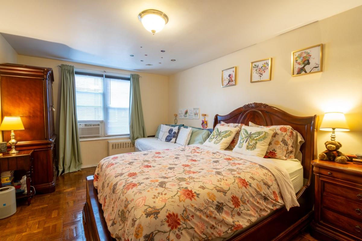 365 Bronx River Road # 2M, Yonkers, NY 10704