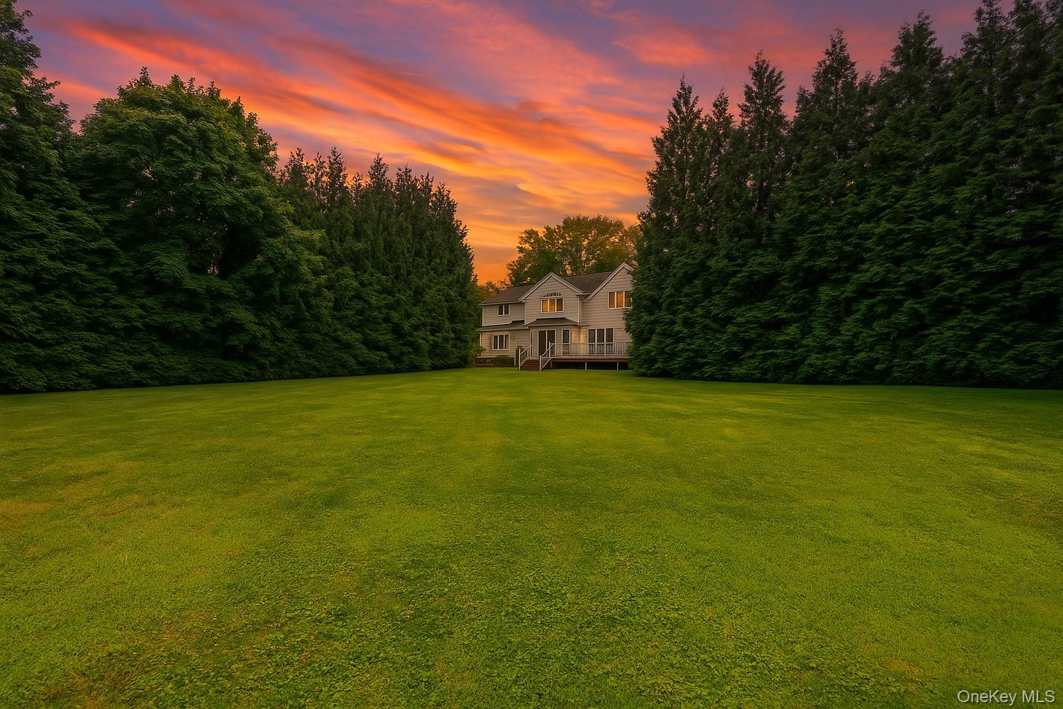 43 Oxford Boulevard, Great Neck, NY 11023