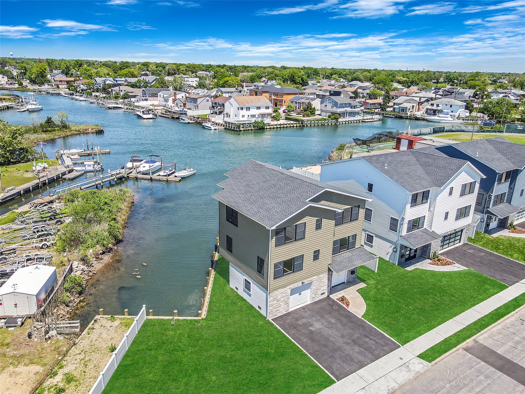 237 Mott Street, Oceanside, NY 11572