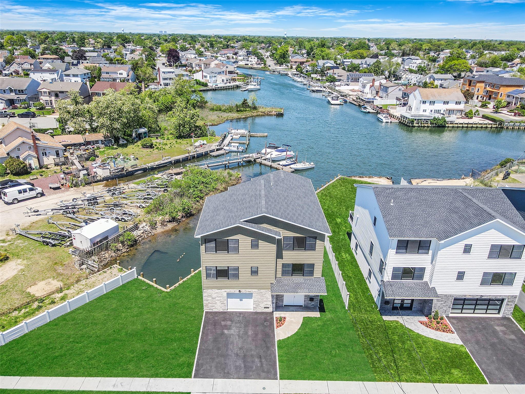 237 Mott Street, Oceanside, NY 11572