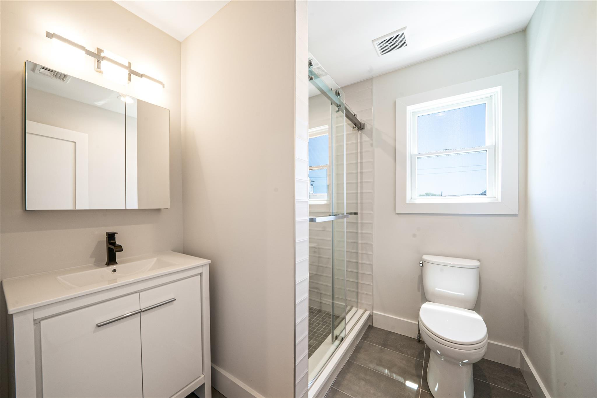 237 Mott Street, Oceanside, NY 11572