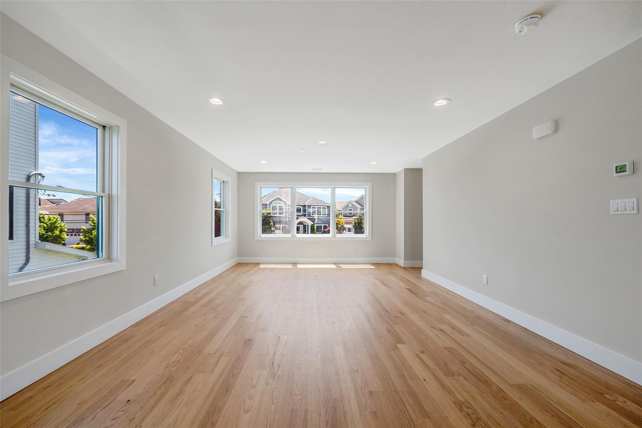 237 Mott Street, Oceanside, NY 11572