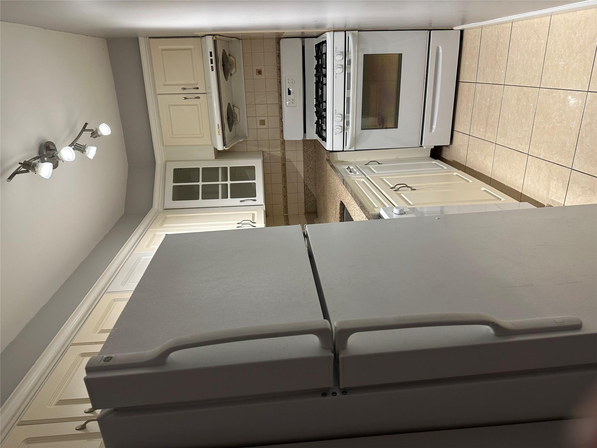 87-30 62nd Avenue # 5-E, Rego Park, NY 11374