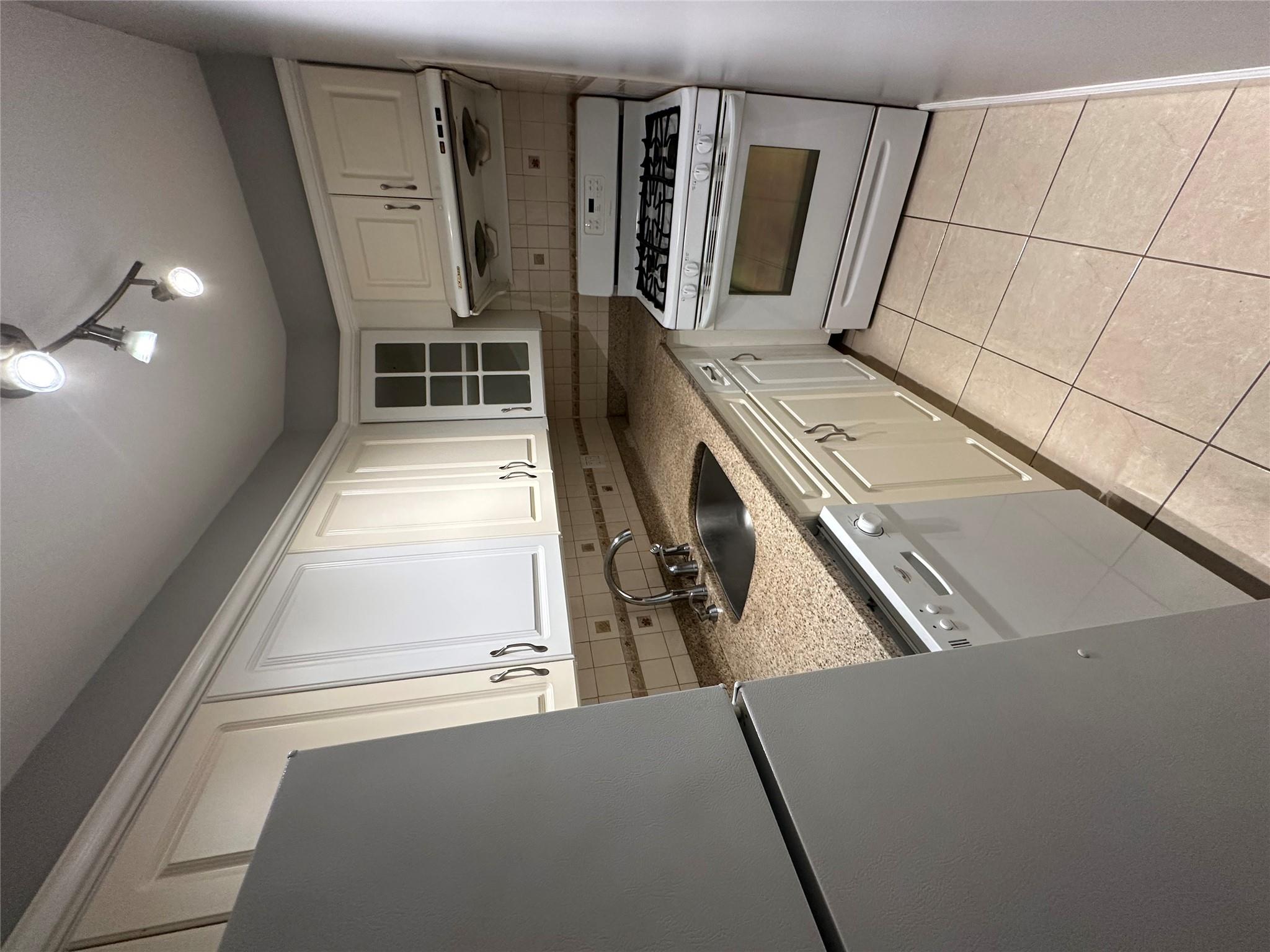 87-30 62nd Avenue # 5-E, Rego Park, NY 11374