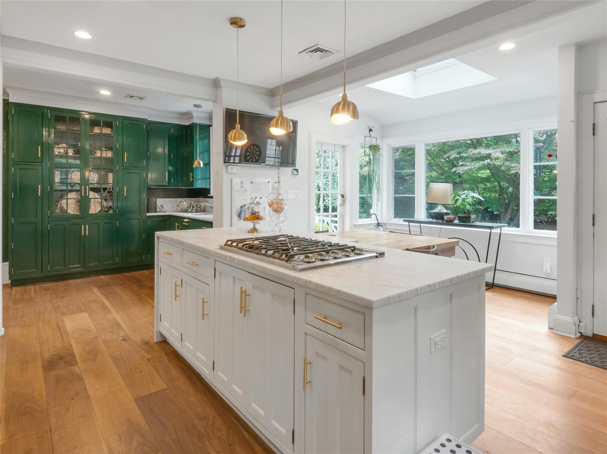 91 Warwick Road, Bronxville, NY 10708