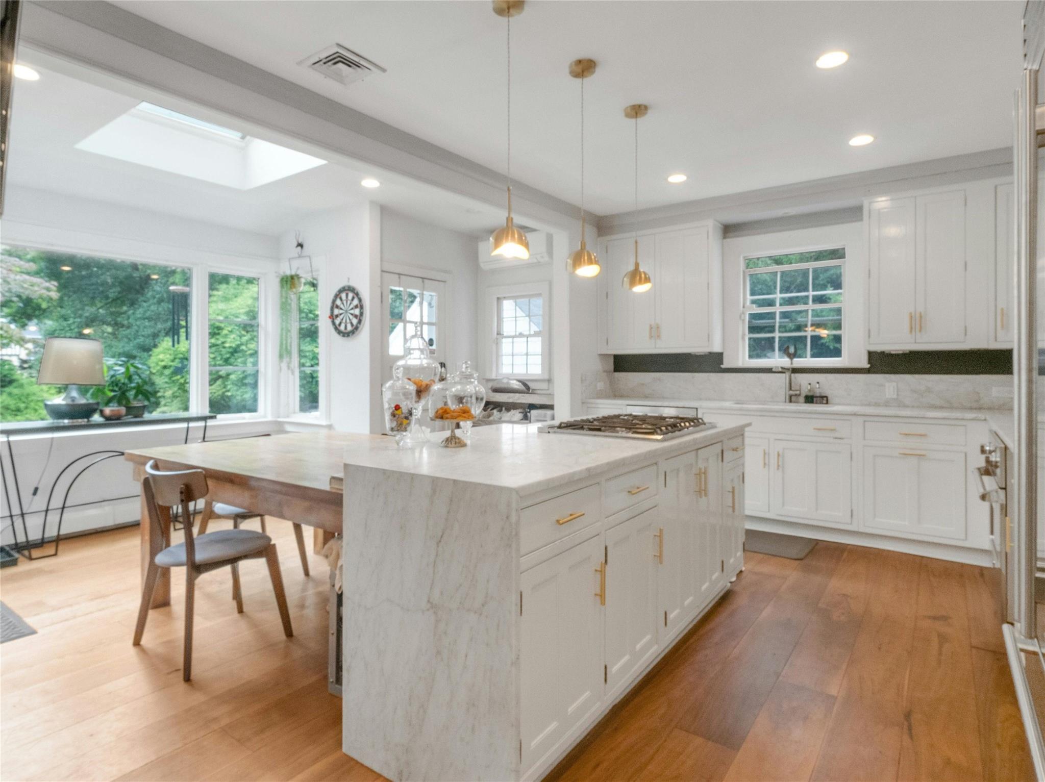 91 Warwick Road, Bronxville, NY 10708