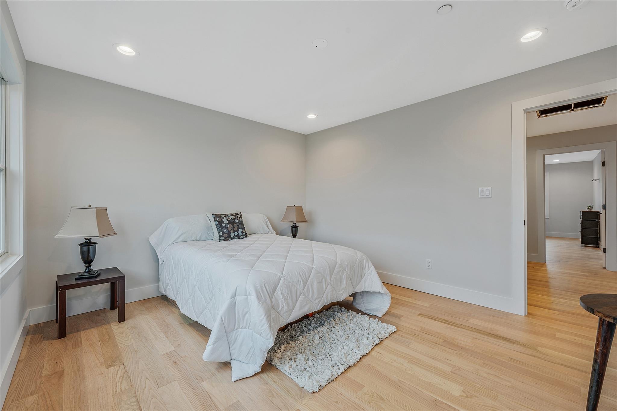 243 Mott Street, Oceanside, NY 11572