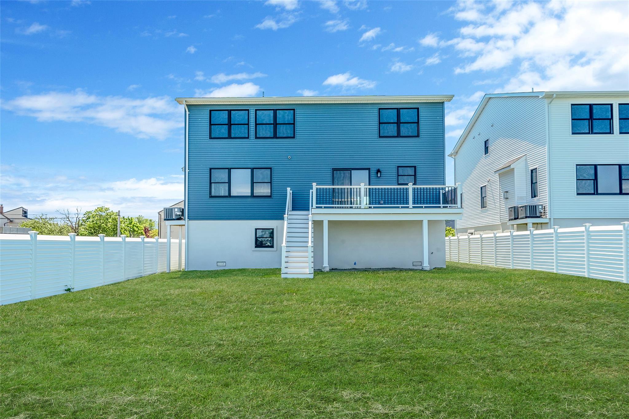 243 Mott Street, Oceanside, NY 11572