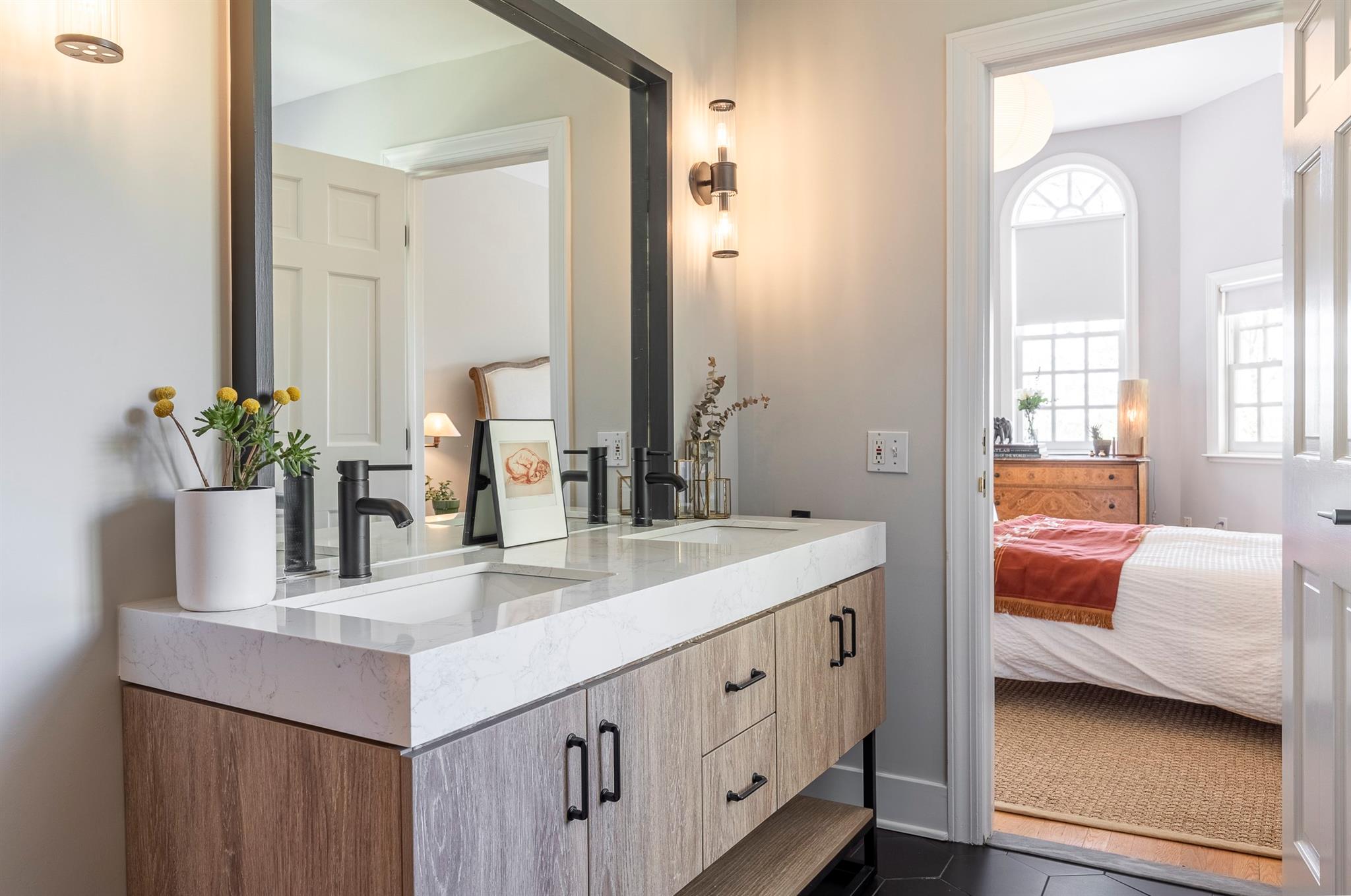 8 Lost Pond Lane, North Salem, NY 10560