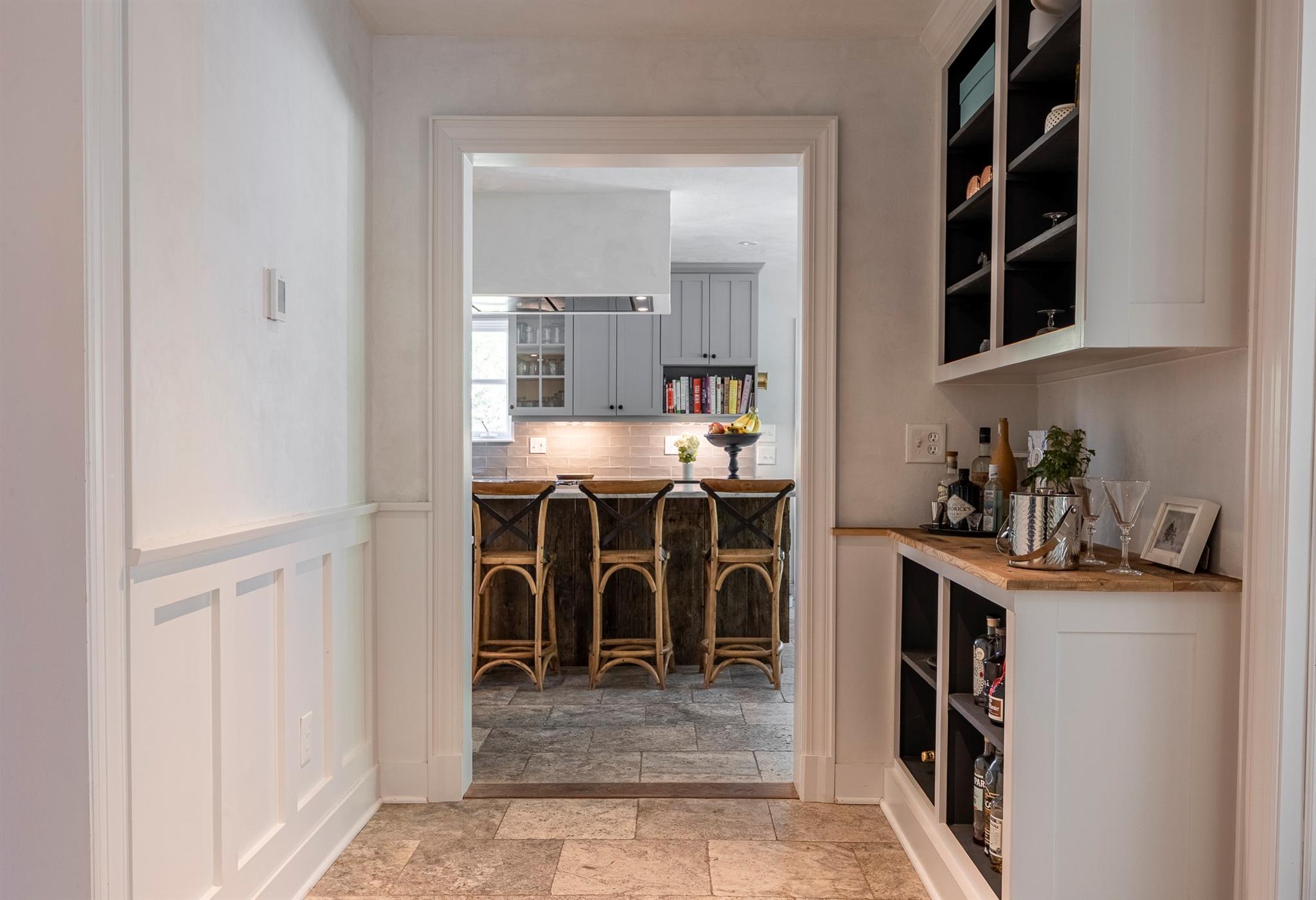 8 Lost Pond Lane, North Salem, NY 10560