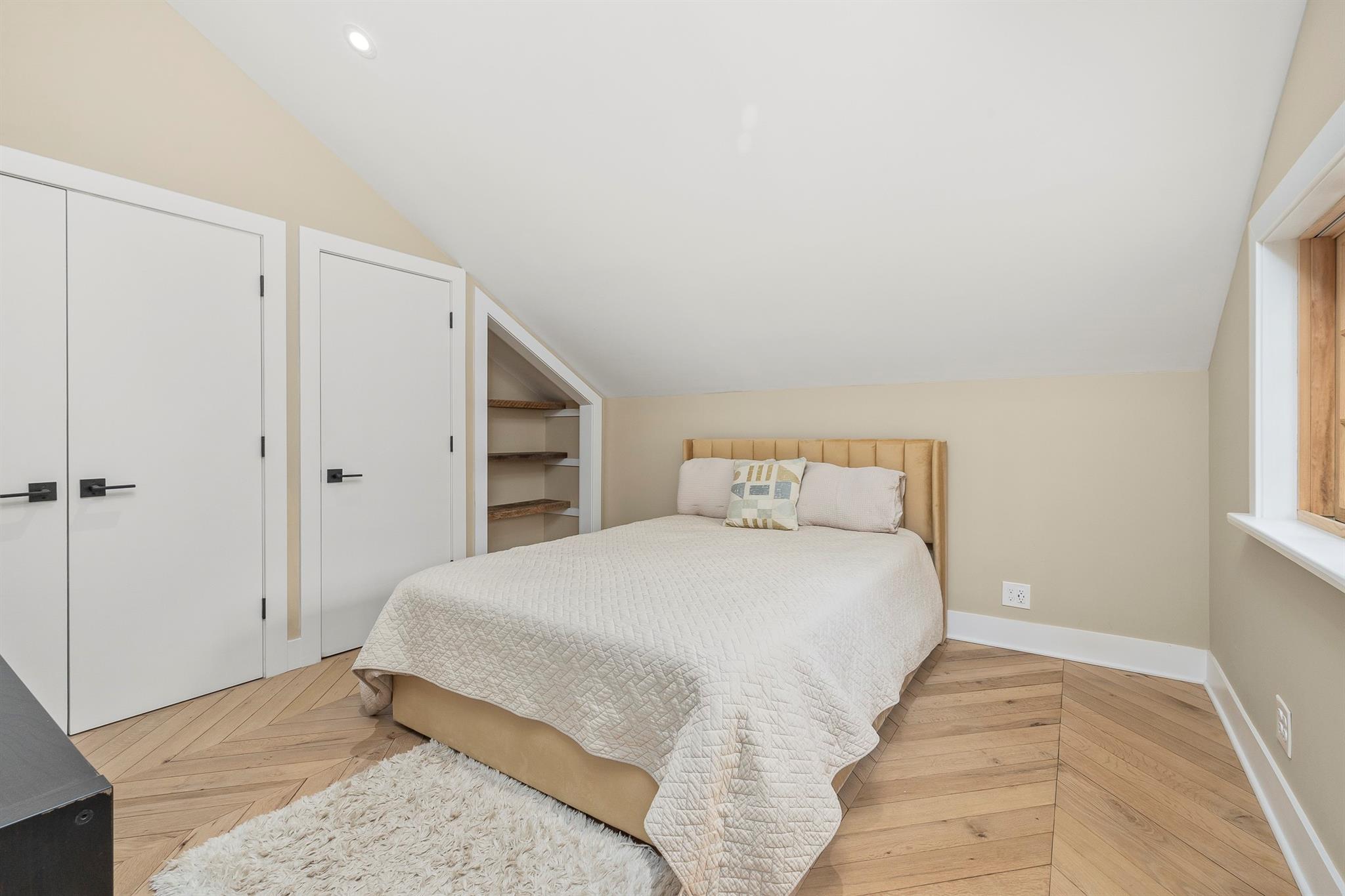 8 Lost Pond Lane, North Salem, NY 10560