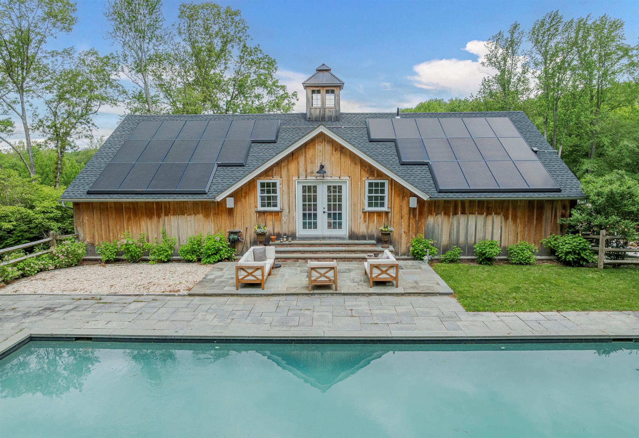 8 Lost Pond Lane, North Salem, NY 10560