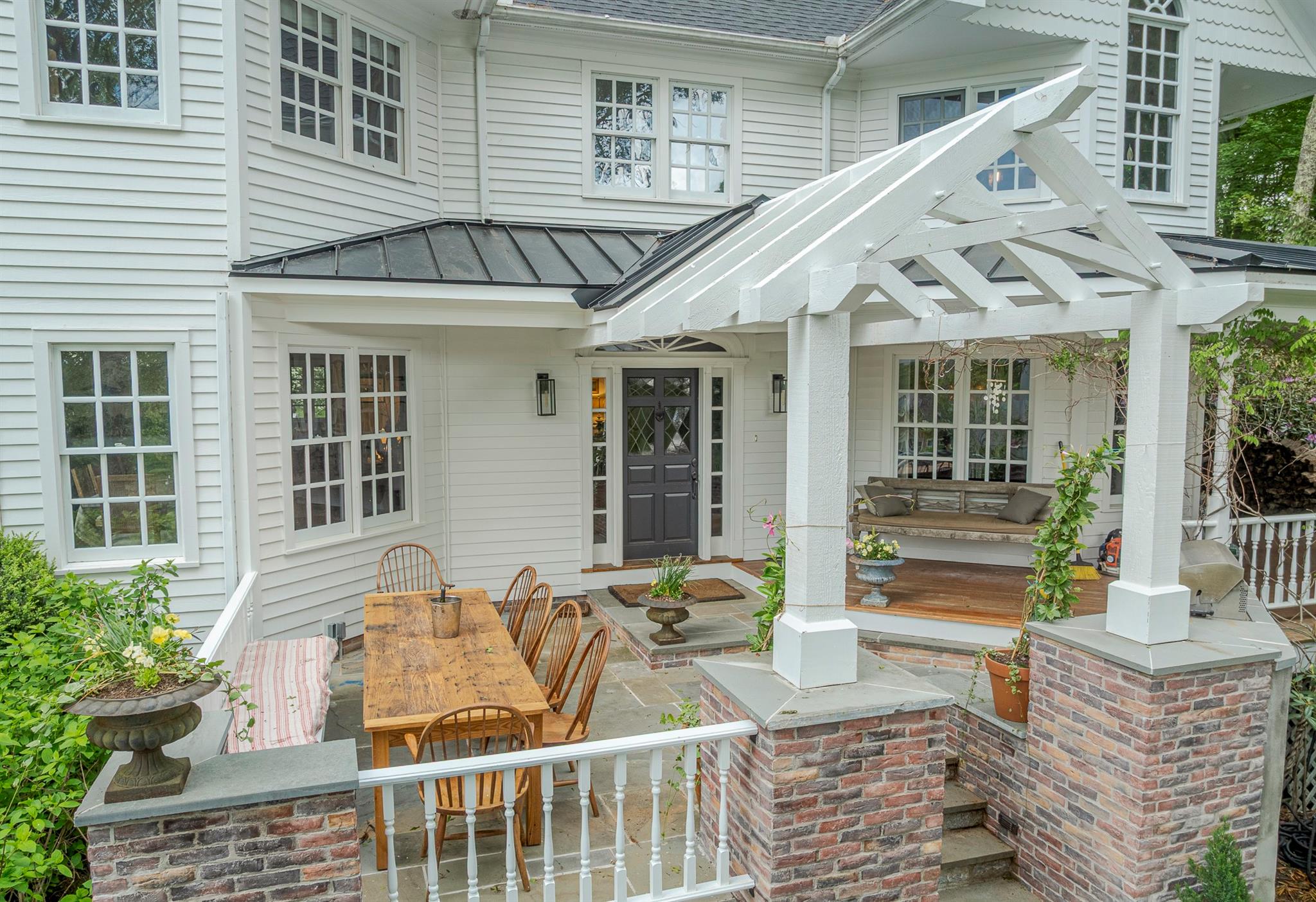 8 Lost Pond Lane, North Salem, NY 10560