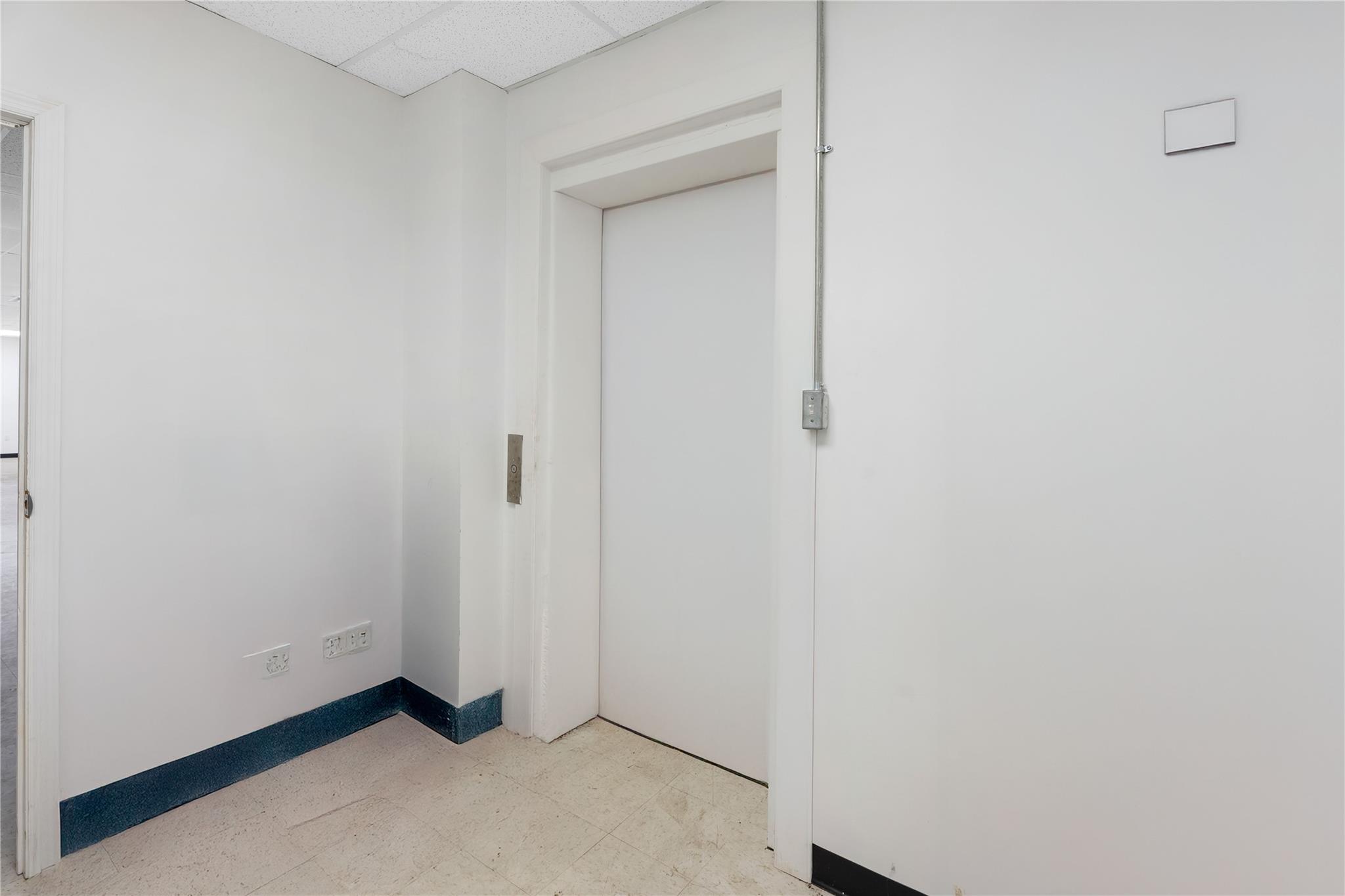 5024 10th Avenue # M1, Brooklyn, NY 11219