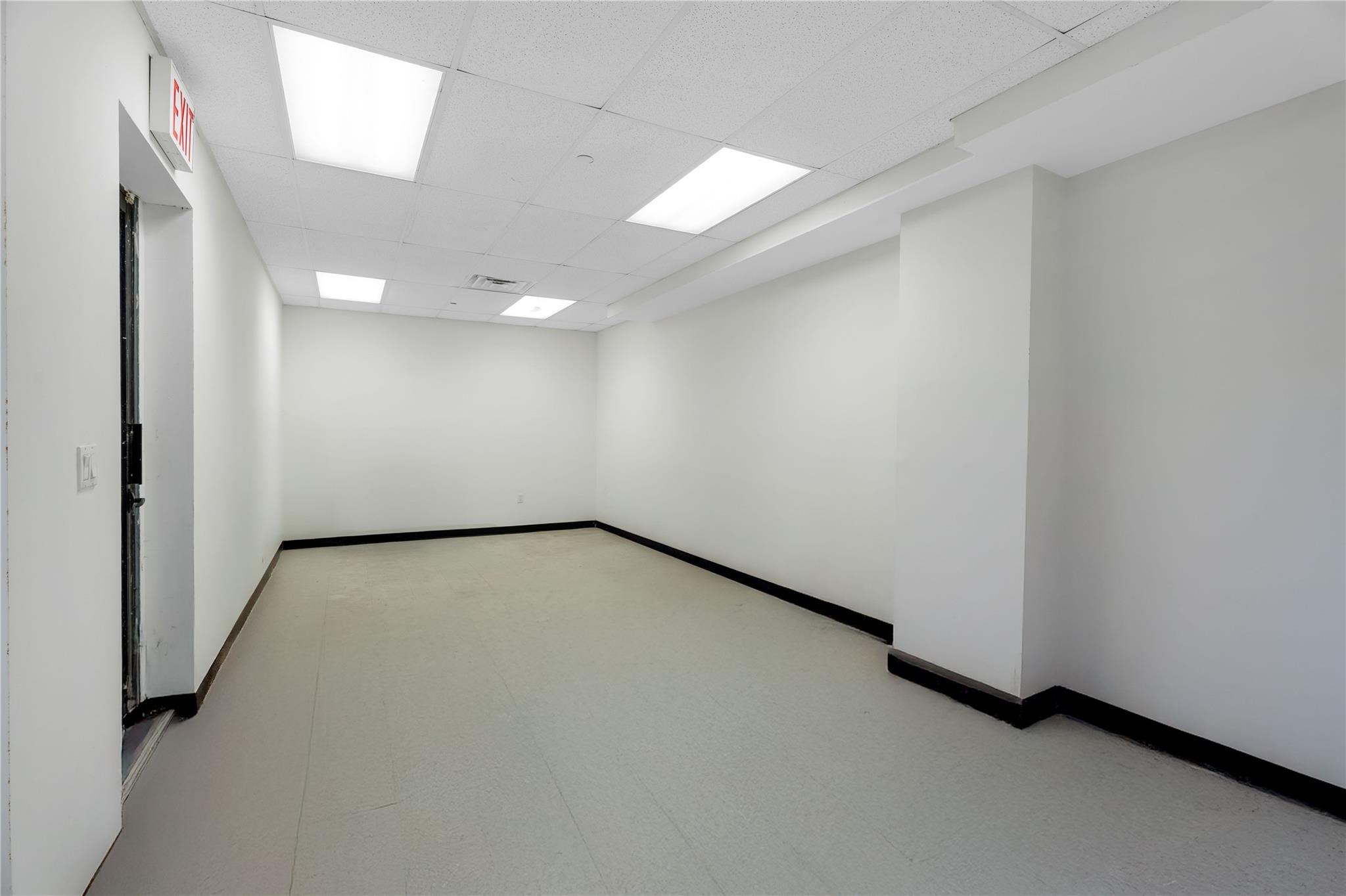 5024 10th Avenue # M1, Brooklyn, NY 11219