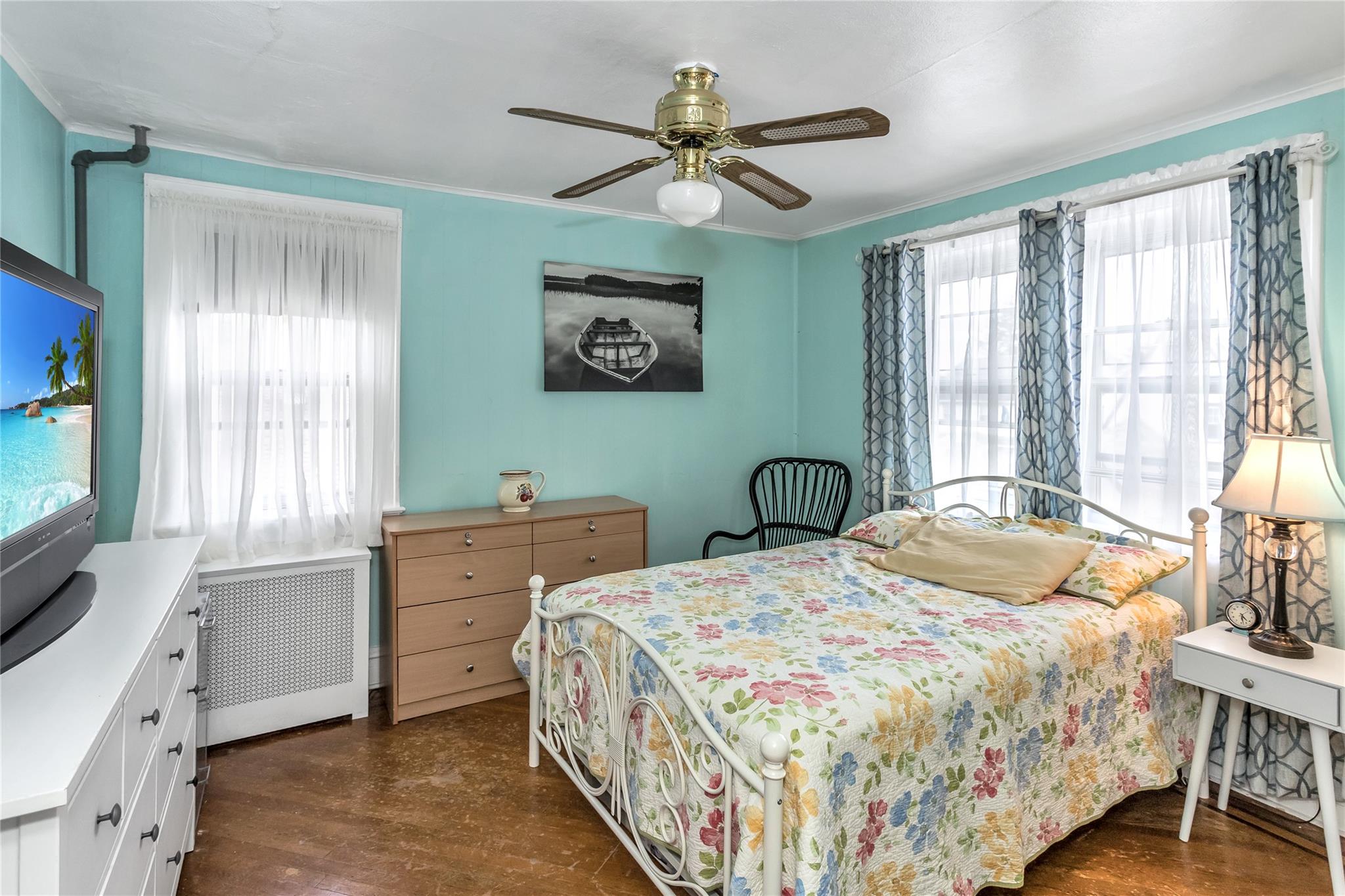 190-30 103rd Avenue, Hollis, NY 11423