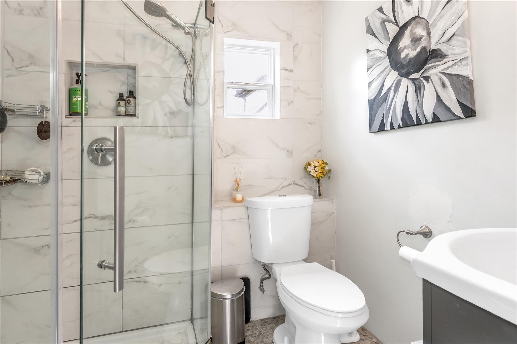 190-30 103rd Avenue, Hollis, NY 11423