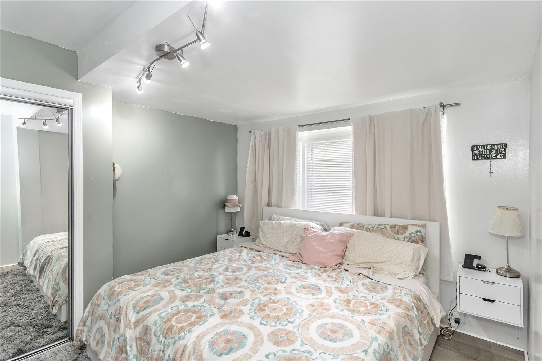 190-30 103rd Avenue, Hollis, NY 11423