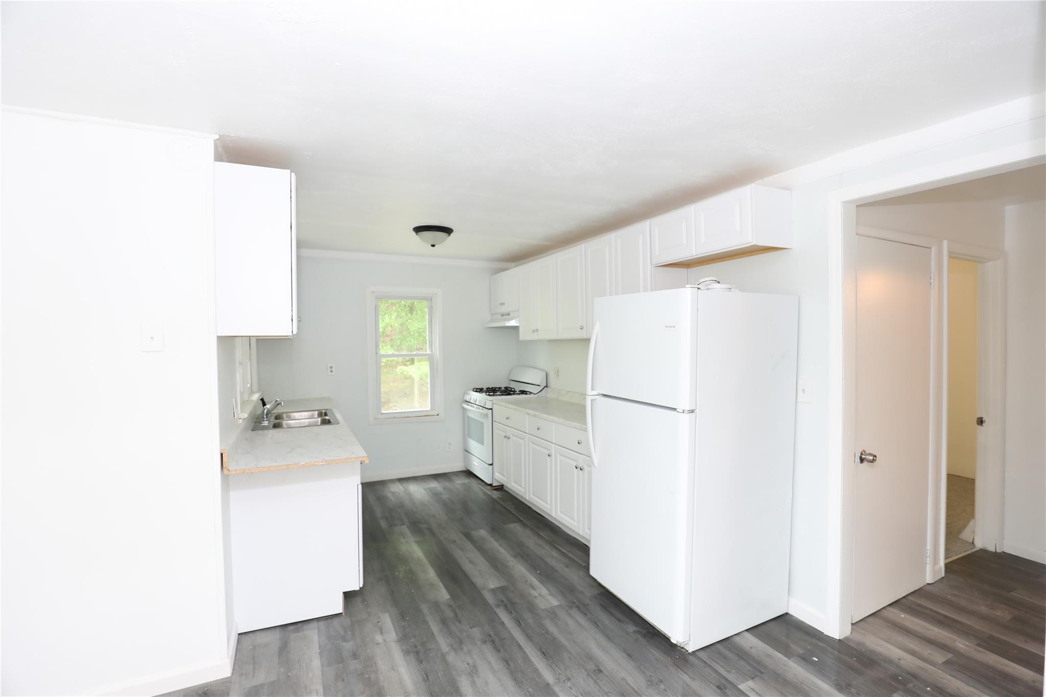 17 Rear Chapel Street, Ellenville, NY 12428