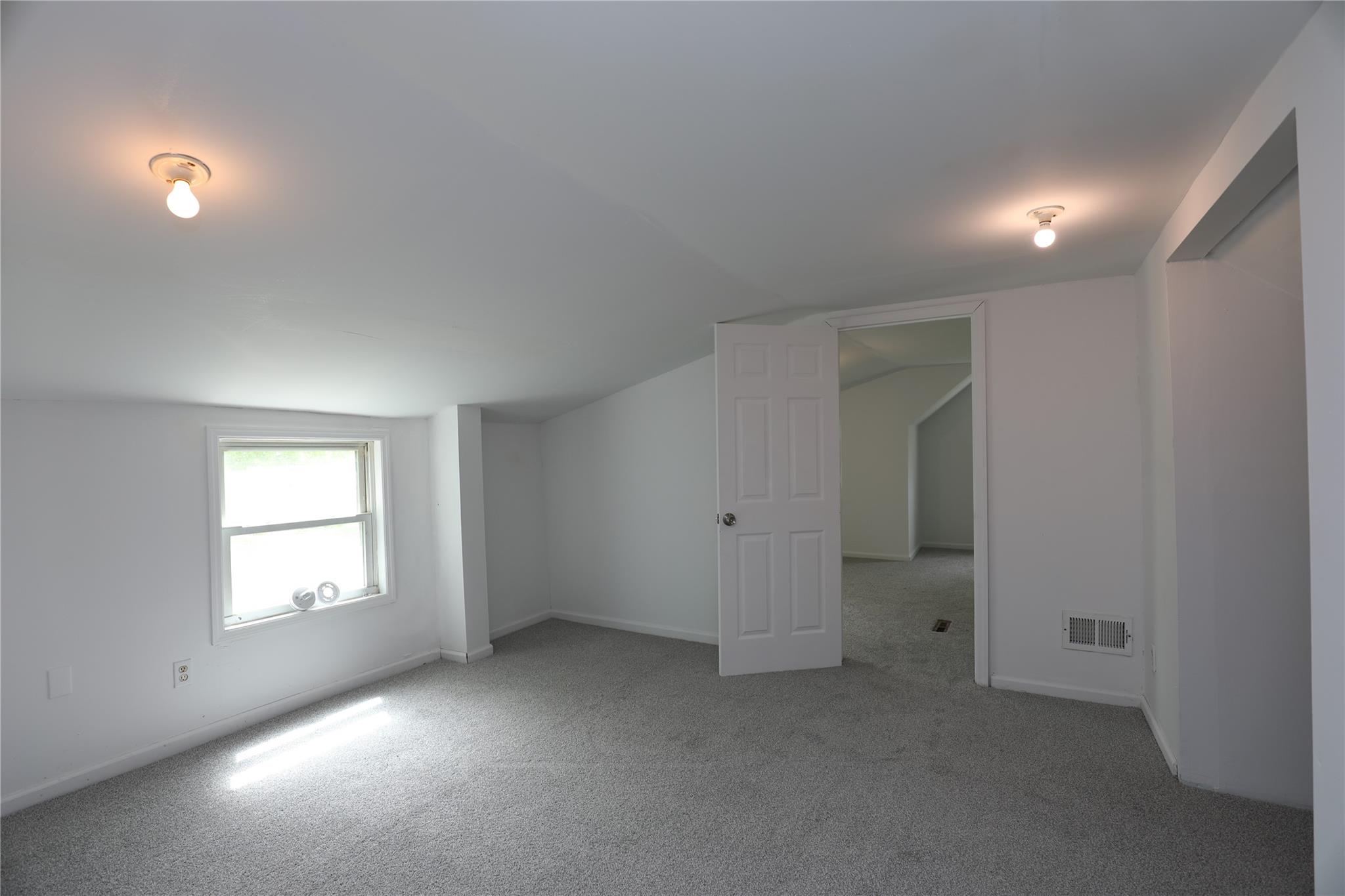 17 Rear Chapel Street, Ellenville, NY 12428