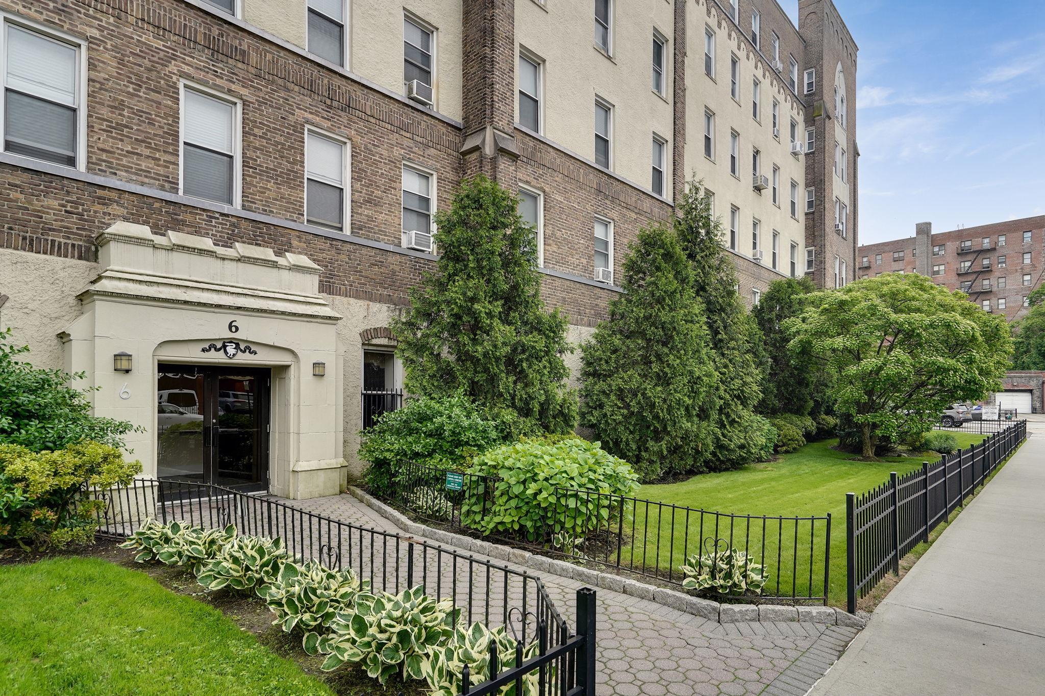 472 Gramatan Avenue # CC3, Mount Vernon, NY 10552