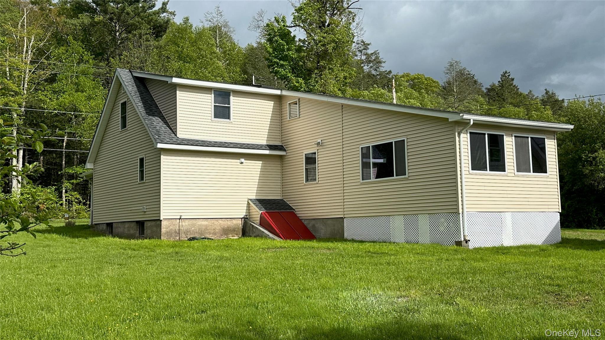 674 Sackett Lake Road, Monticello, NY 12701