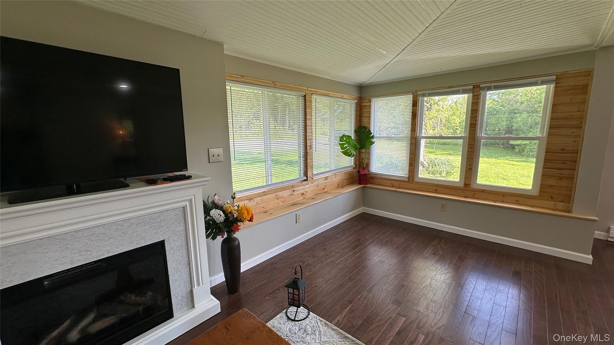 674 Sackett Lake Road, Monticello, NY 12701