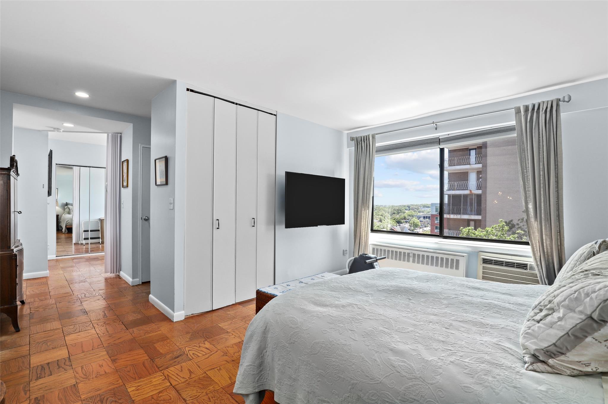 25 Lake Street # 7K & 7L, White Plains, NY 10603
