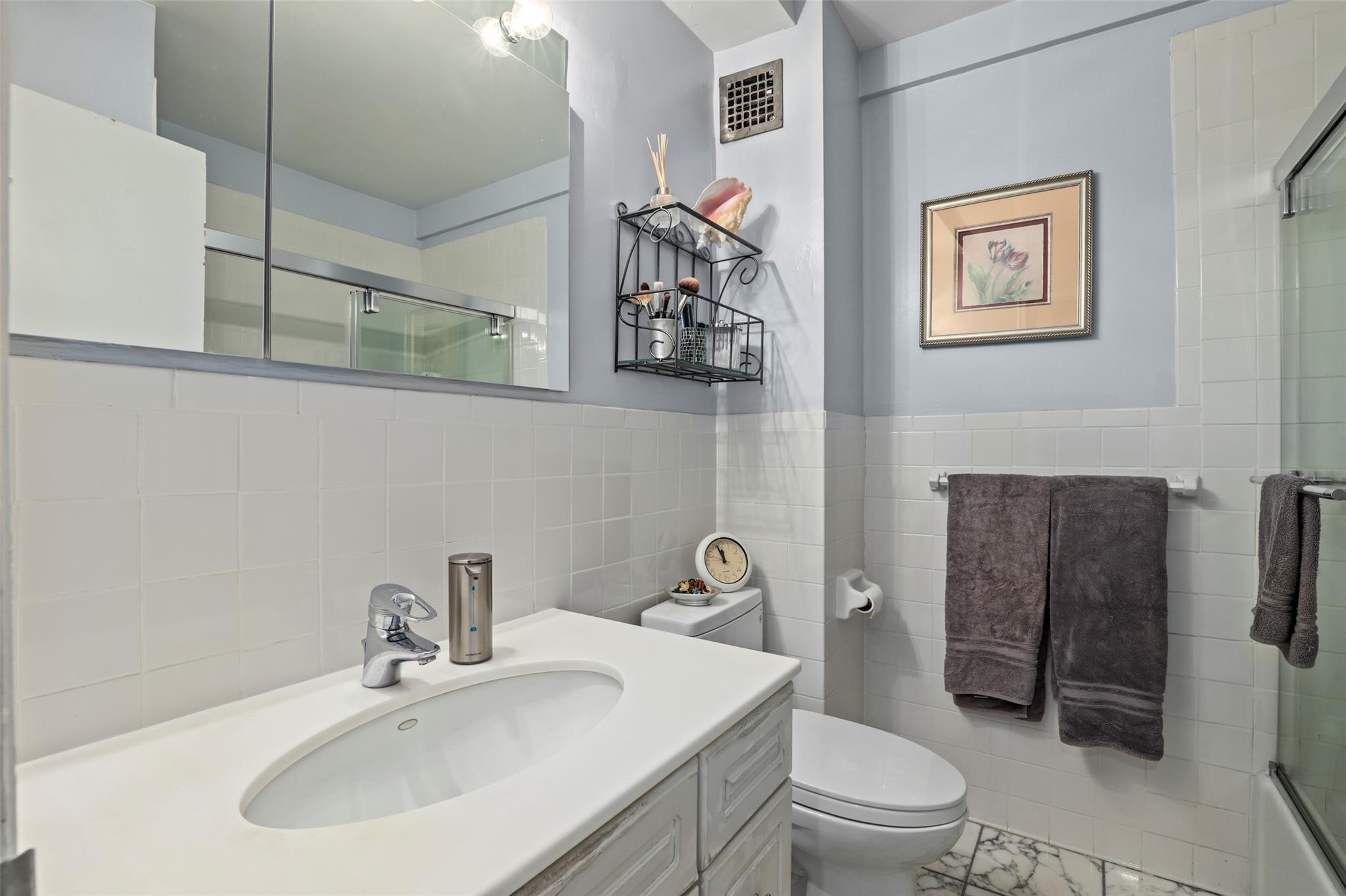 25 Lake Street # 7K & 7L, White Plains, NY 10603