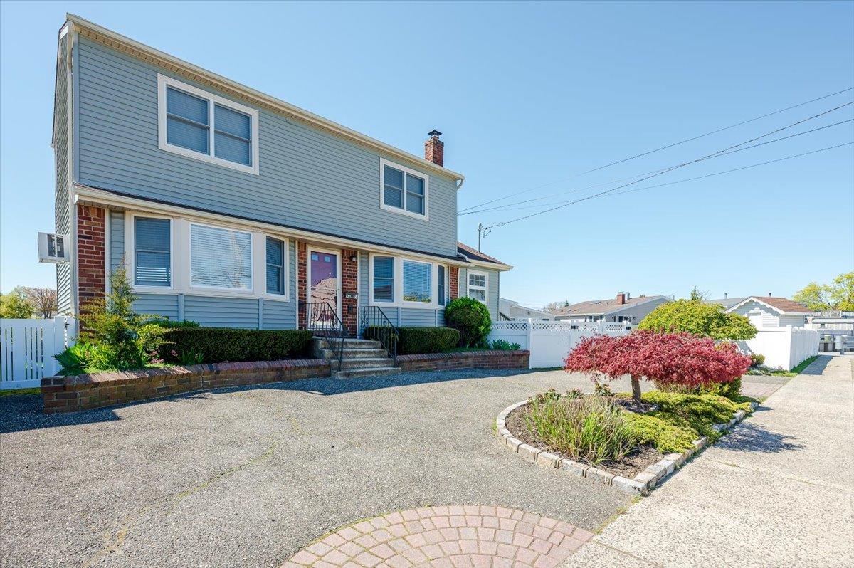 2674 Lee Place, Bellmore, NY 11710