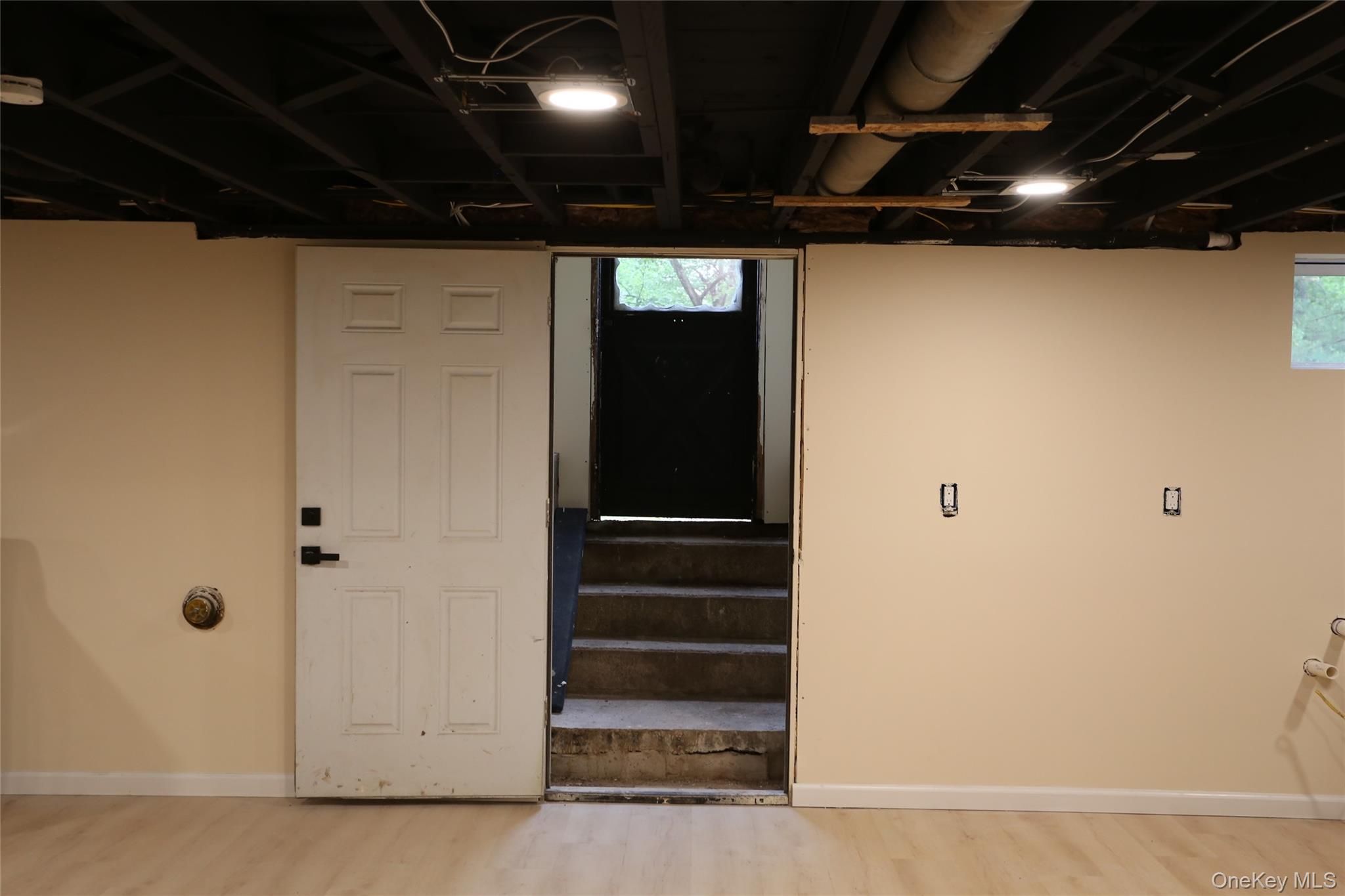 20 Pineview Road, West Nyack, NY 10994