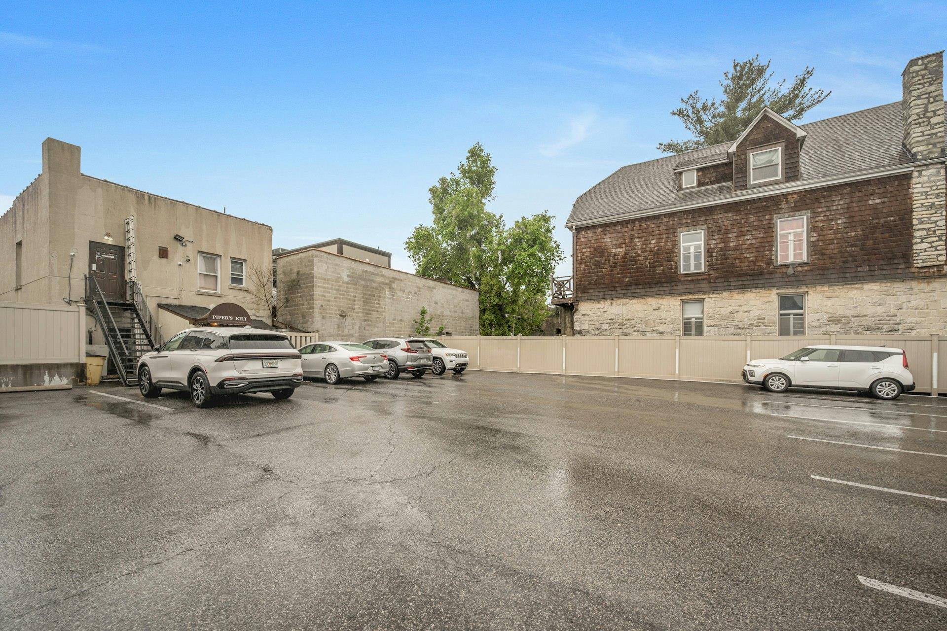 433 White Plains Road, Eastchester, NY 10709