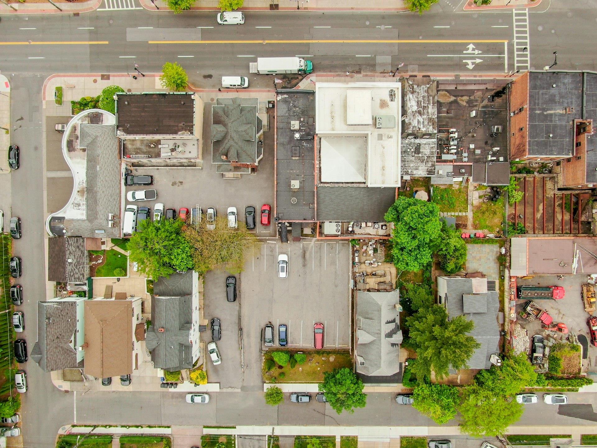 433 White Plains Road, Eastchester, NY 10709