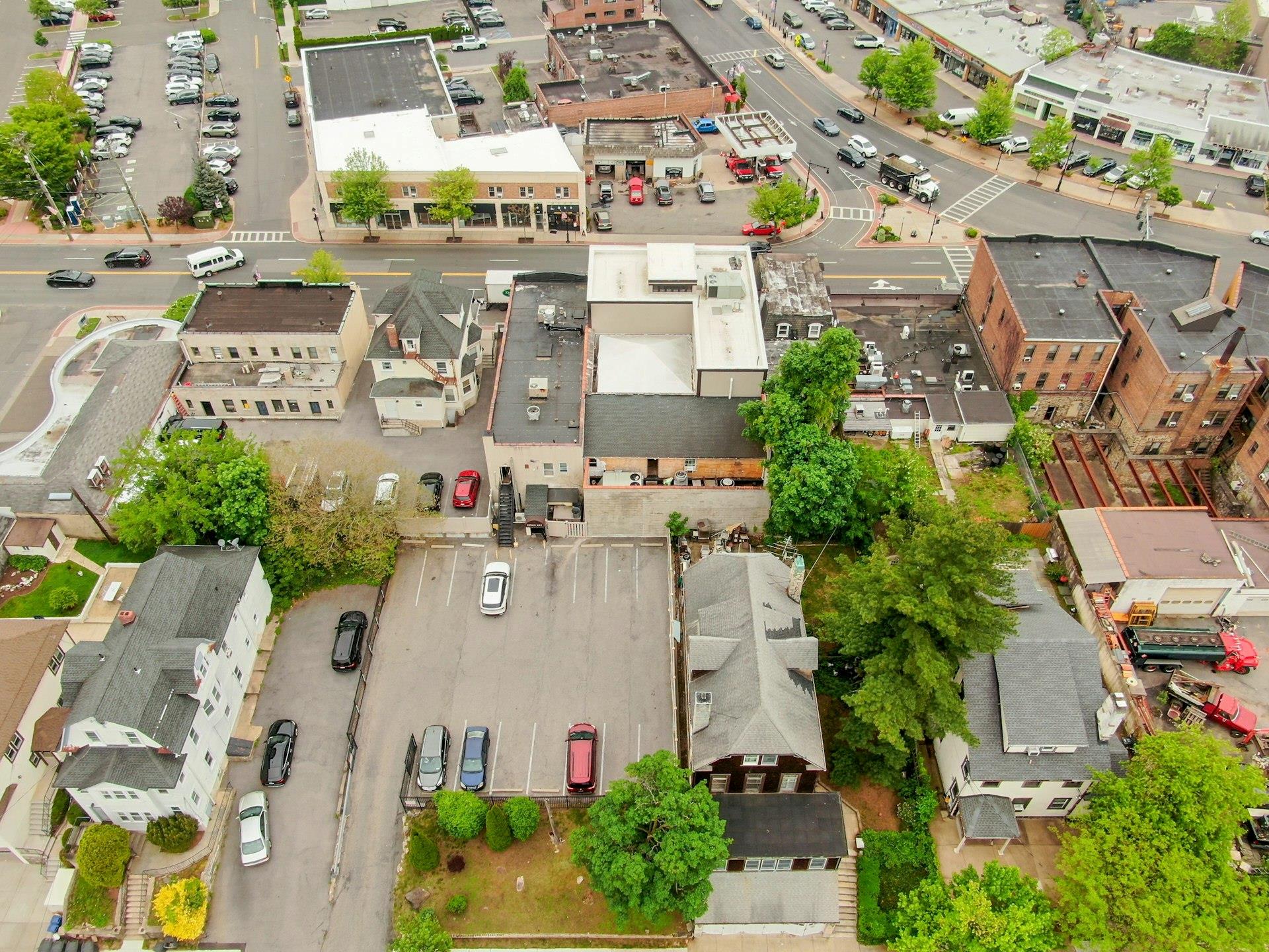 433 White Plains Road, Eastchester, NY 10709