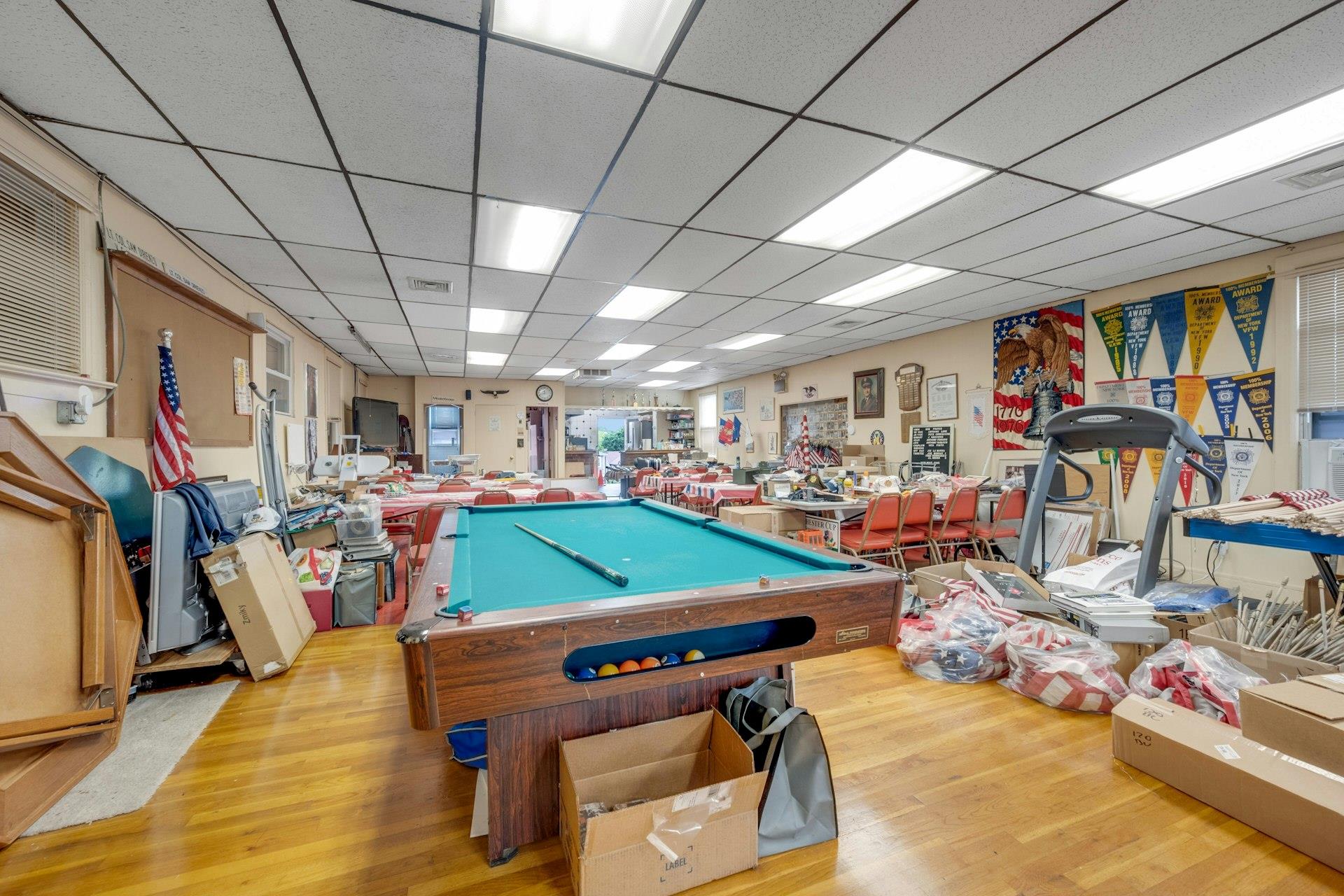 433 White Plains Road, Eastchester, NY 10709