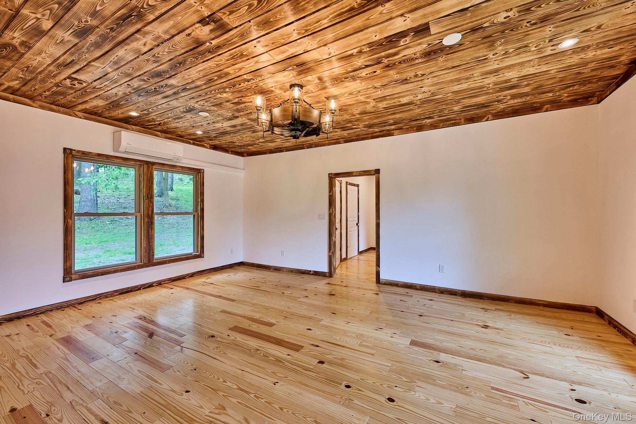 608 High Road, Glen Spey, NY 12737