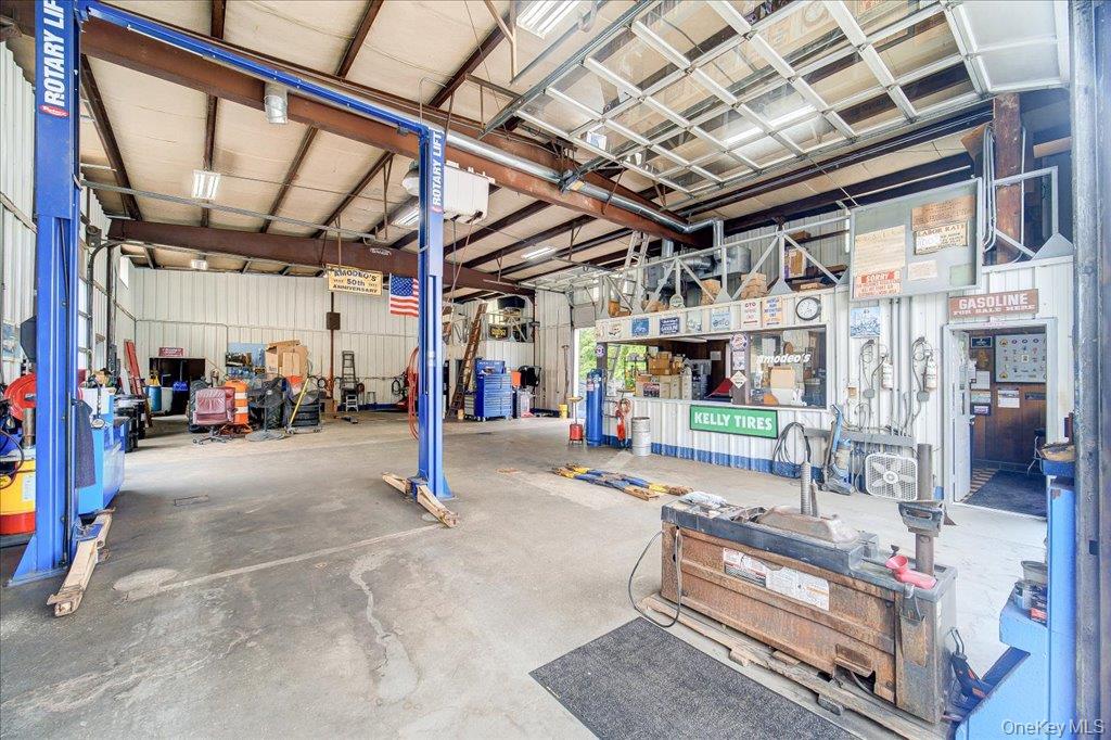 1316 Route 9W, Marlboro, NY 12542