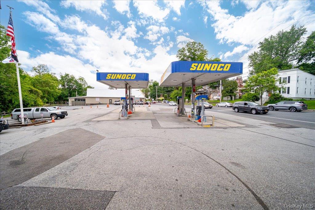 1316 Route 9W, Marlboro, NY 12542