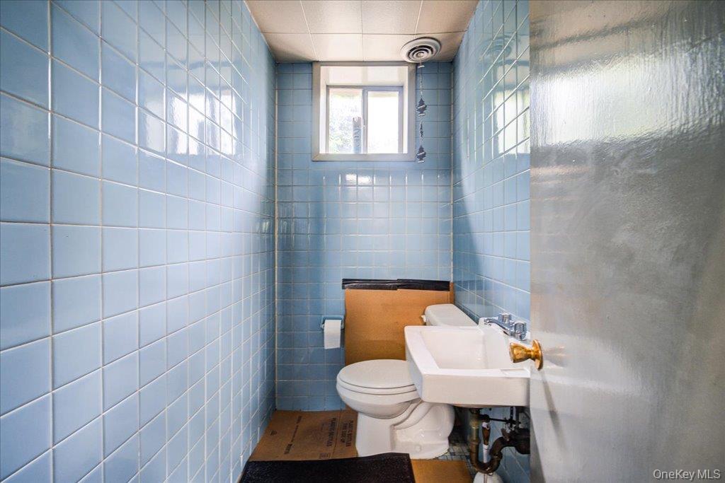 1316 Route 9W, Marlboro, NY 12542