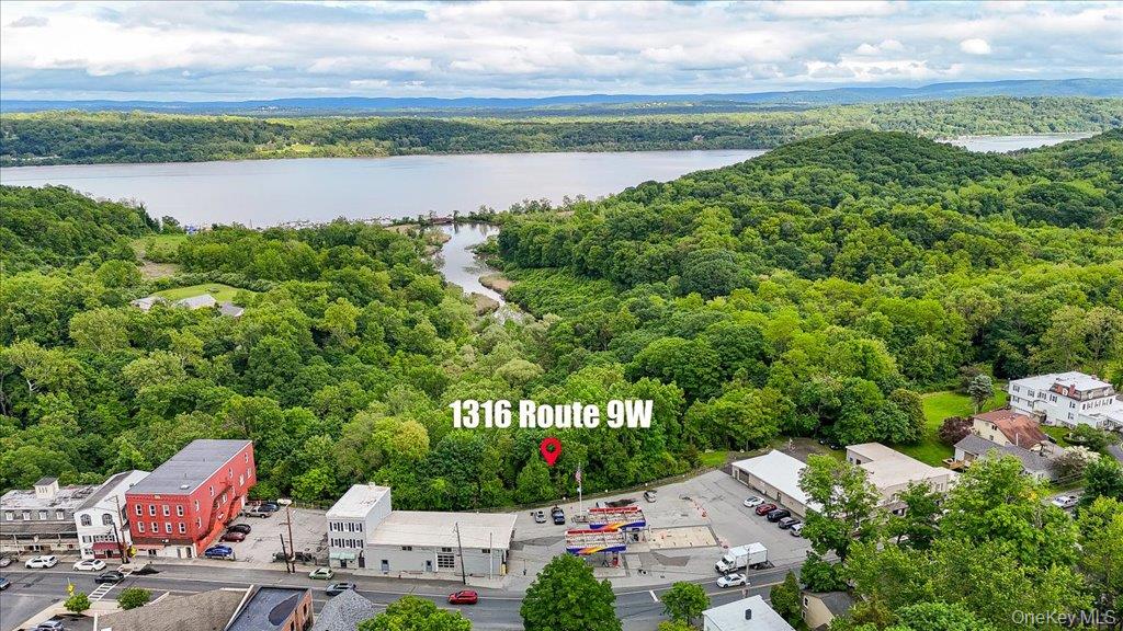 1316 Route 9W, Marlboro, NY 12542