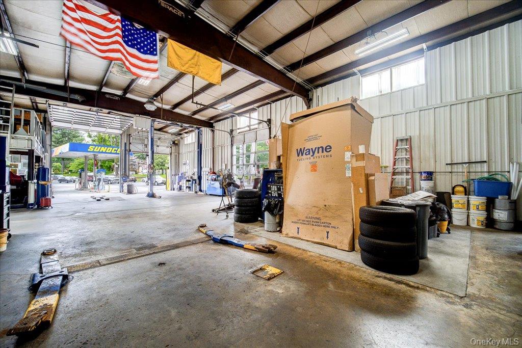 1316 Route 9W, Marlboro, NY 12542