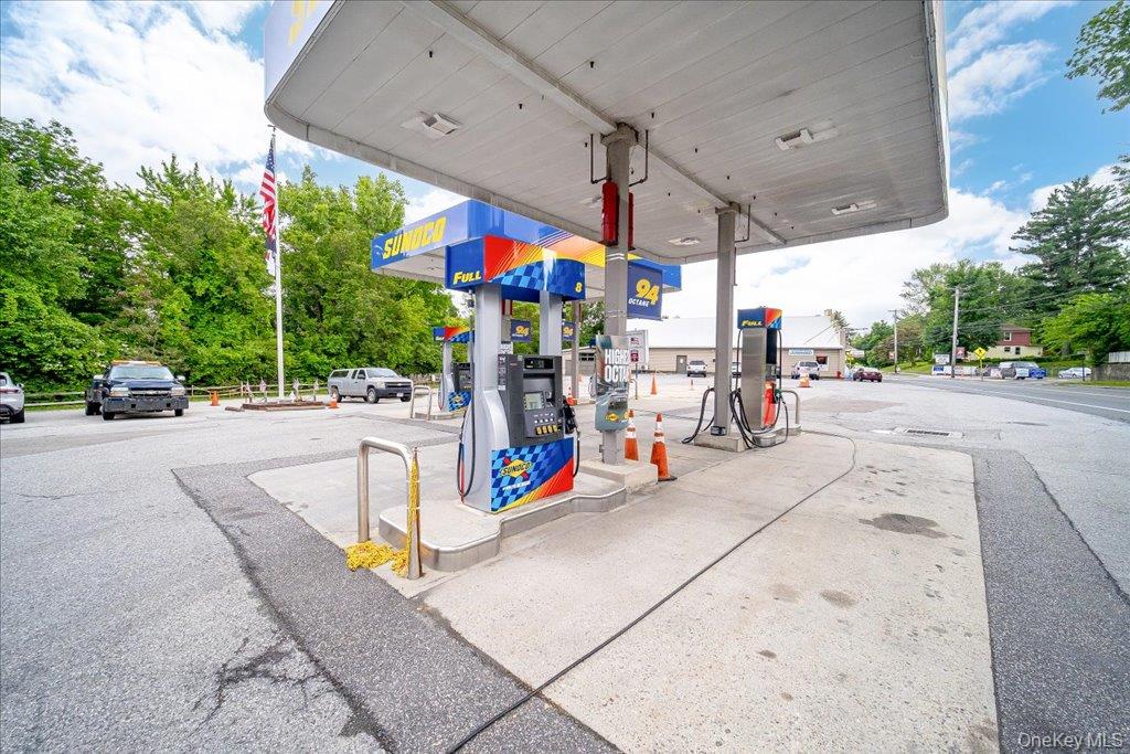 1316 Route 9W, Marlboro, NY 12542