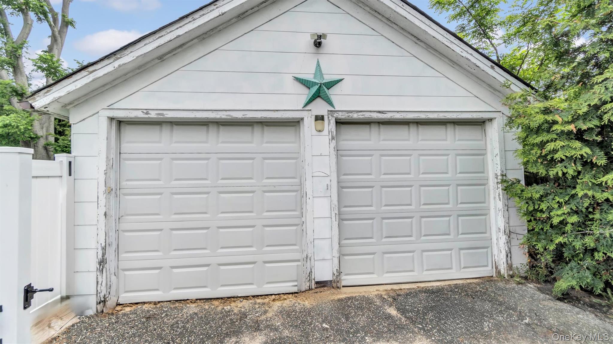 143 Hallock Street, Riverhead, NY 11901