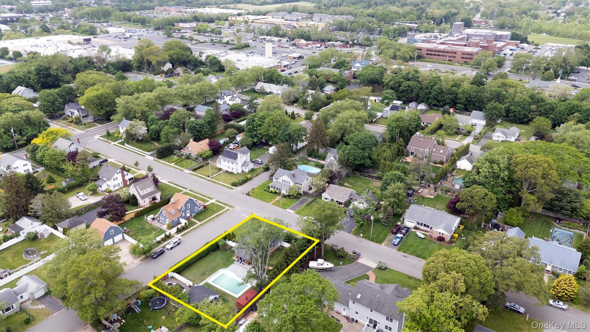 143 Hallock Street, Riverhead, NY 11901