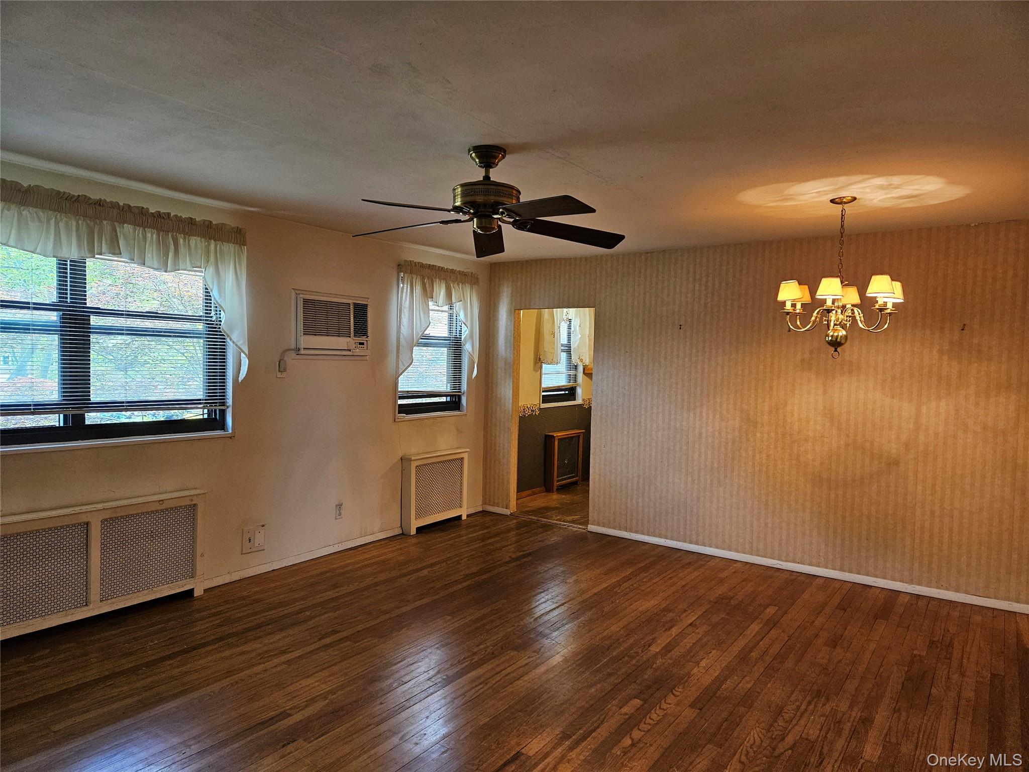 17-24 201 STREET # 2-120, Bayside, NY 11357