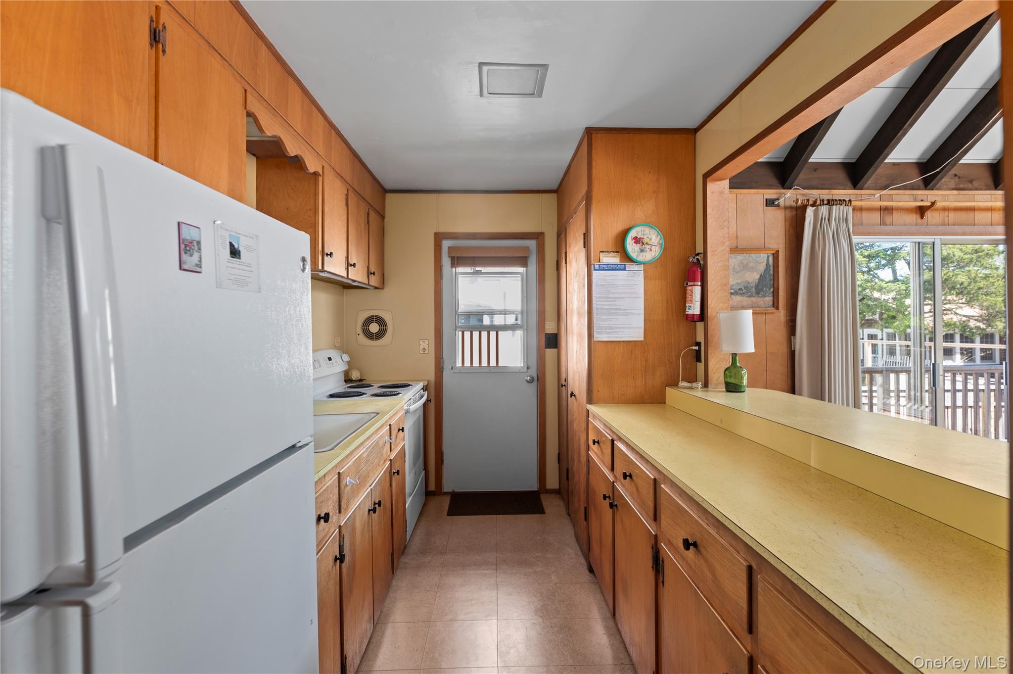 66 Bungalow Walk, Ocean Beach, NY 11770