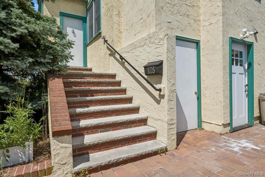 128 Belmont Avenue, Long Beach, NY 11561