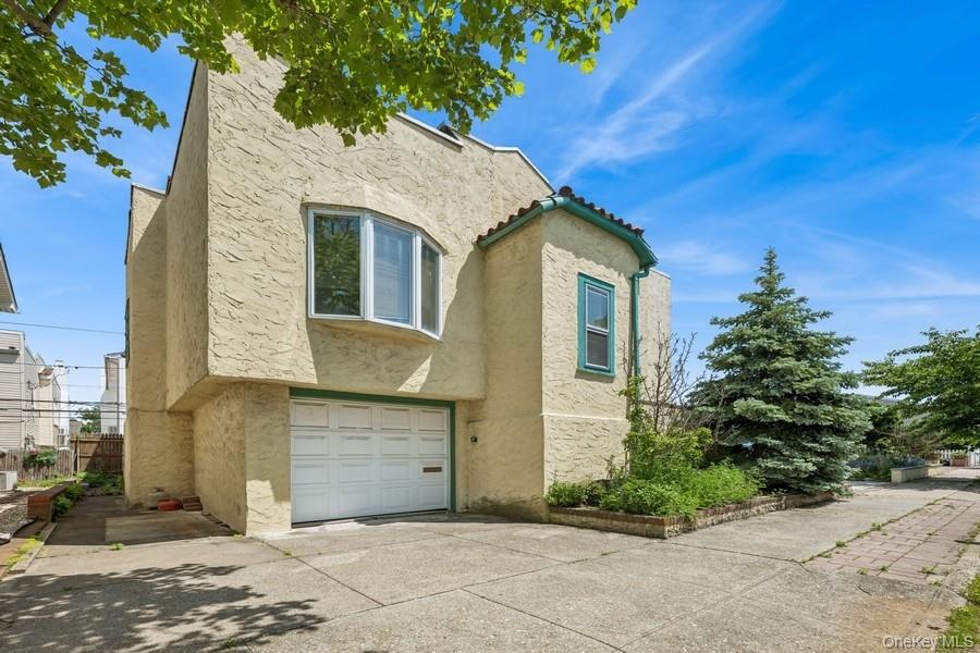 128 Belmont Avenue, Long Beach, NY 11561