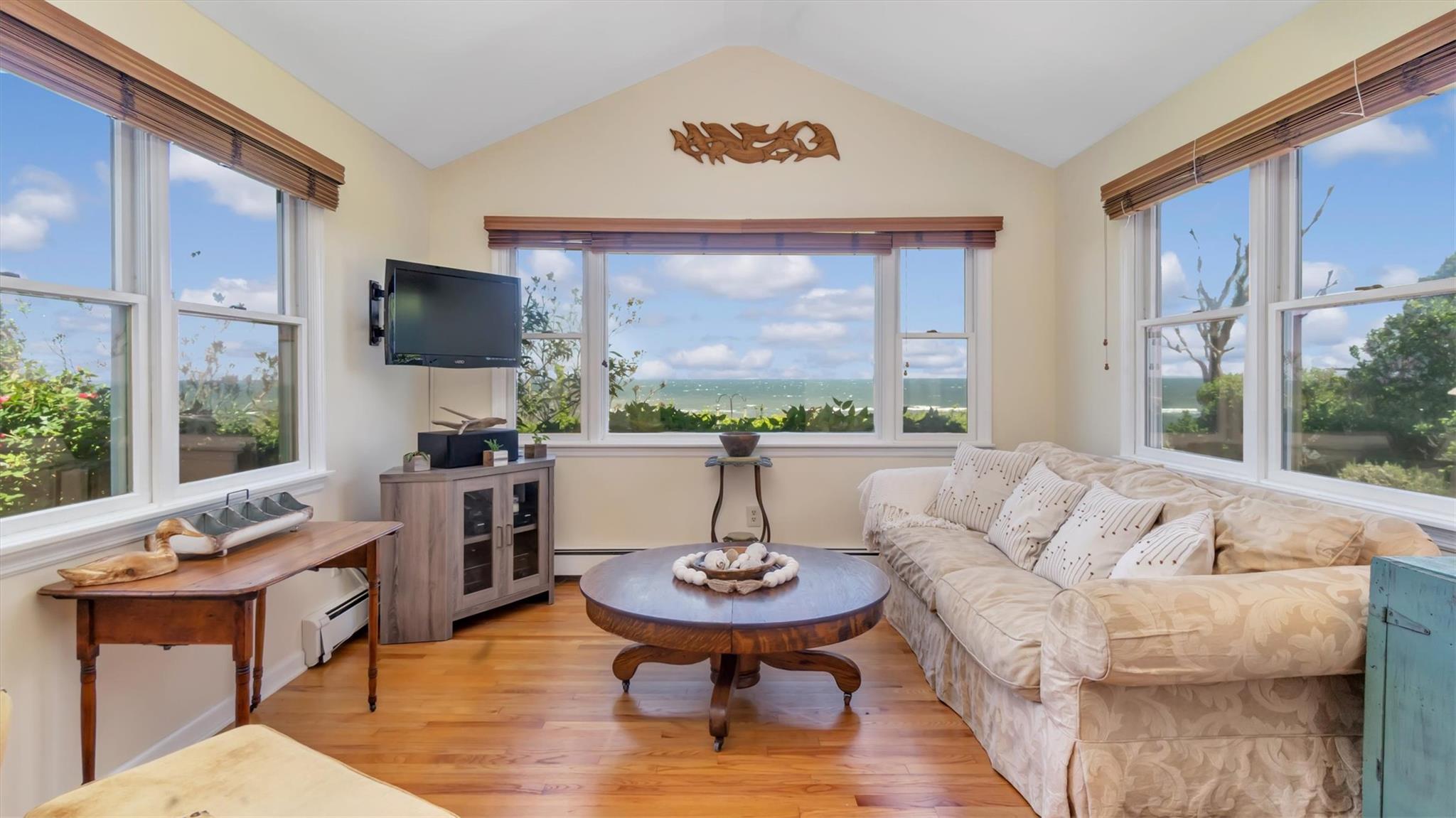 545 Glen Court, Cutchogue, NY 11935