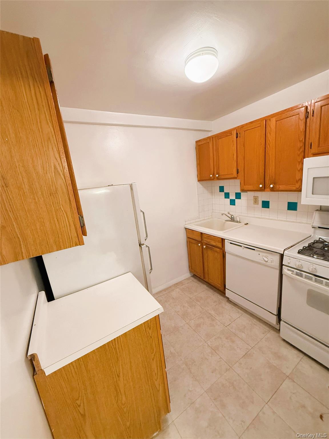 377 Westchester Avenue # 5N, Port Chester, NY 10573